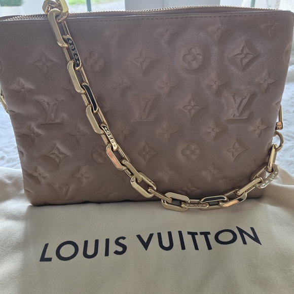 Louis Vuitton Coussin PM purse - Picture 2 of 7